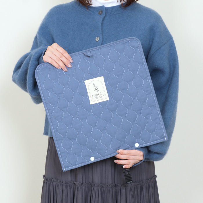【remède - ルメッド】 推し活 うちわケース 大人推し活グッズ キルティング おしゃれ かわいい レッド/オレンジ/イエロー/ピンク/グリーン/ブルー/パープル/アイボリー/グレー